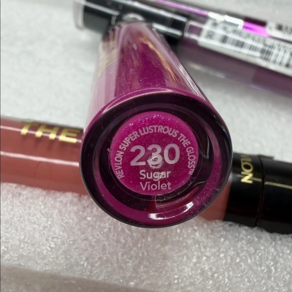 Revlon Lip 4pc Bundle Sealed New